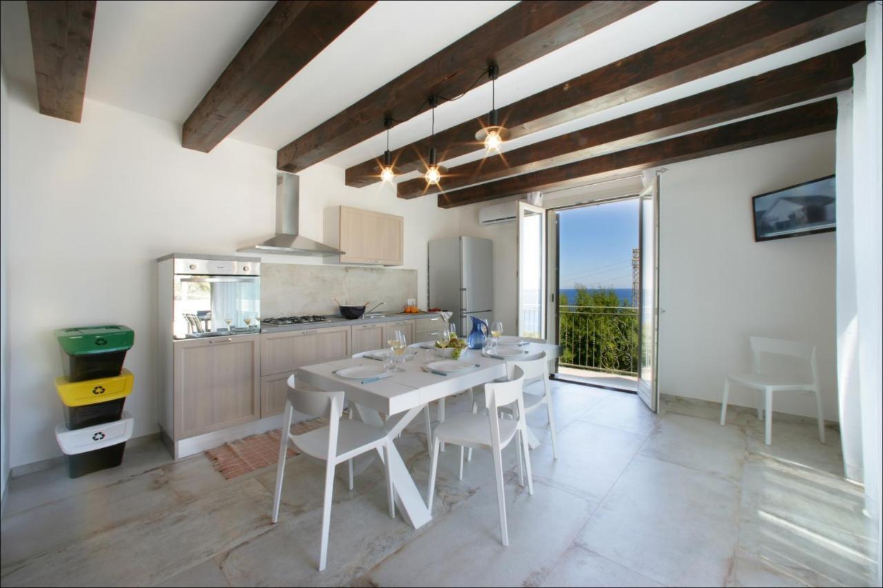 Villa Antonia - Vasca Idromassaggio Terrazza Vista Mare San Vito Lo Capo Exteriör bild