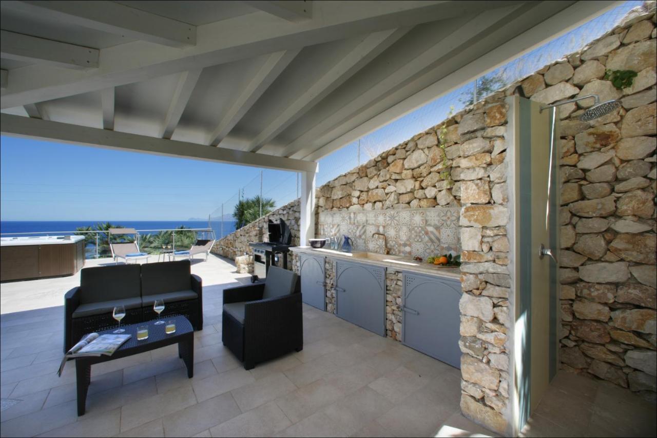 Villa Antonia - Vasca Idromassaggio Terrazza Vista Mare San Vito Lo Capo Exteriör bild